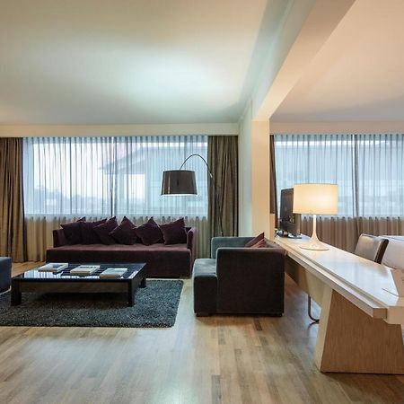 Wyndham Concepcion Pettra Hotel Kültér fotó Suite at the Hotel